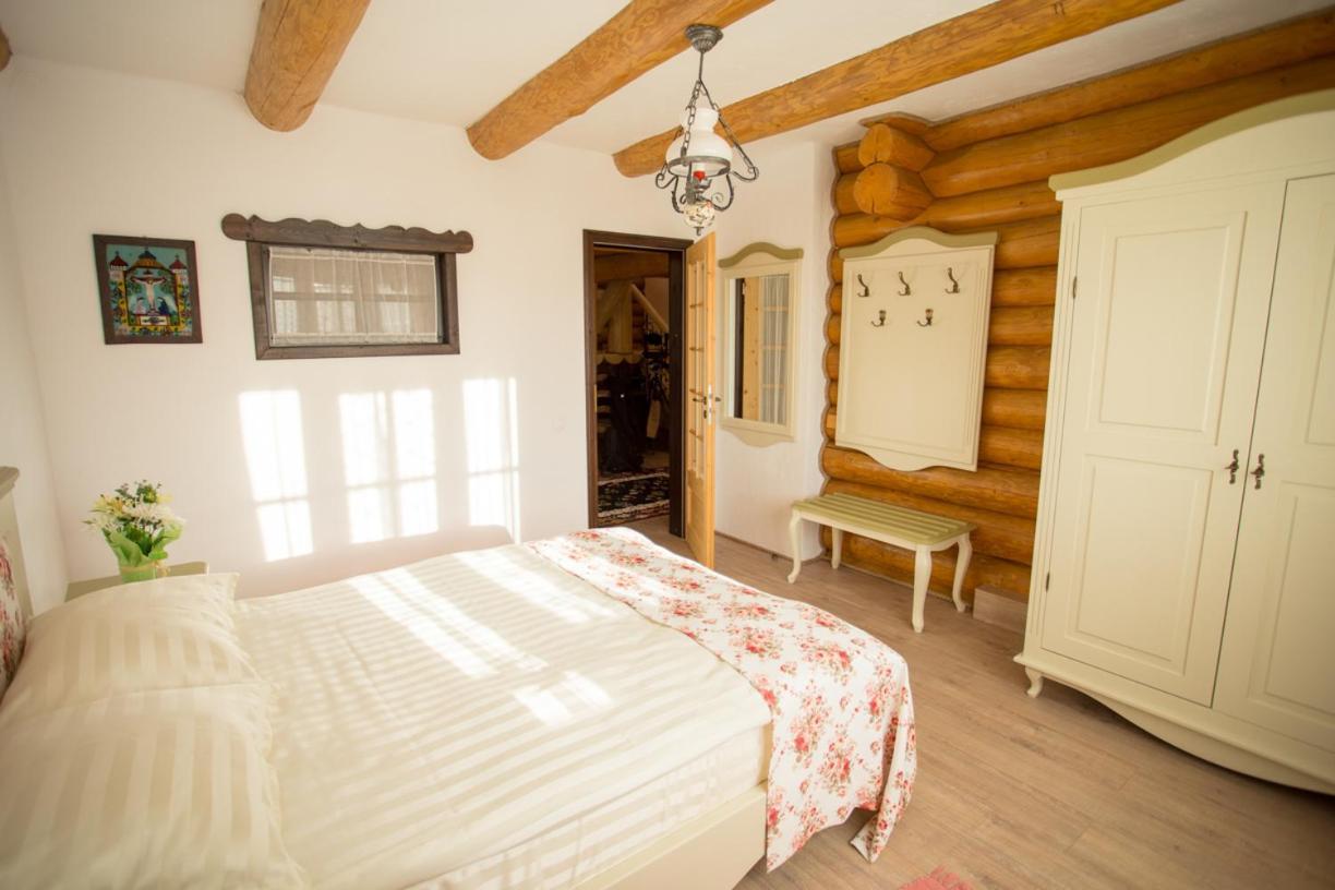 Conacul Maria Theresa Orlat Exterior foto